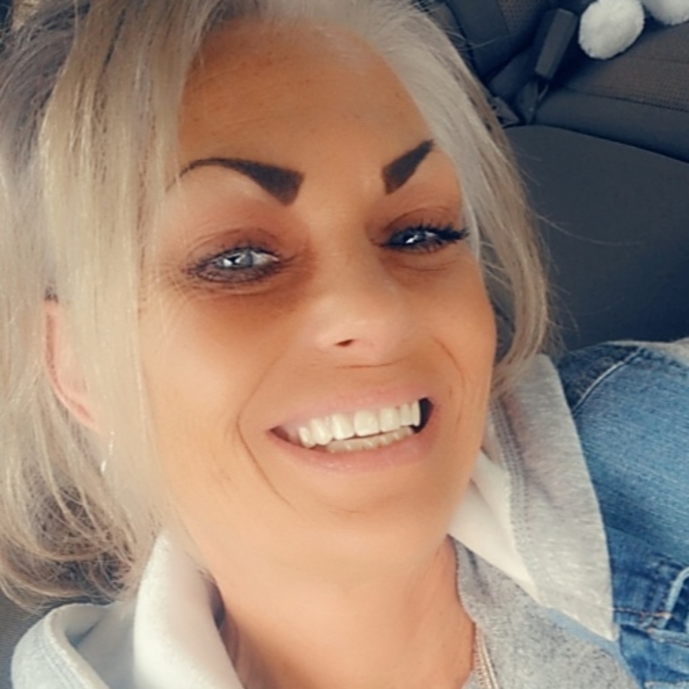 Meet your Posher, Sharon